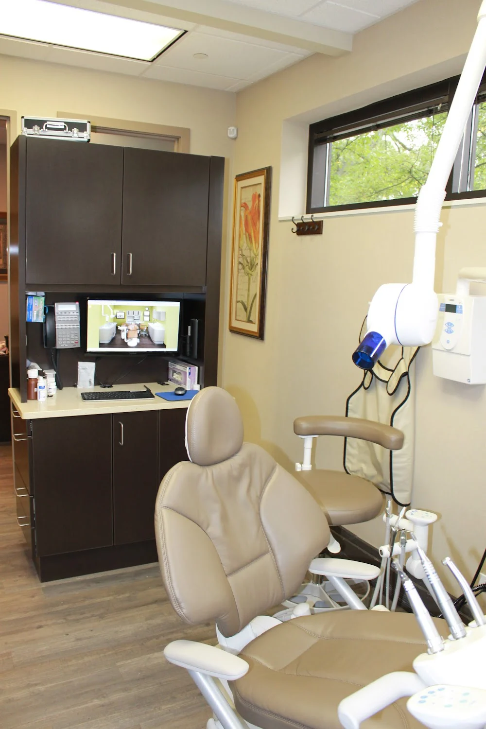 Dr. Gary Beyer, DDS 6