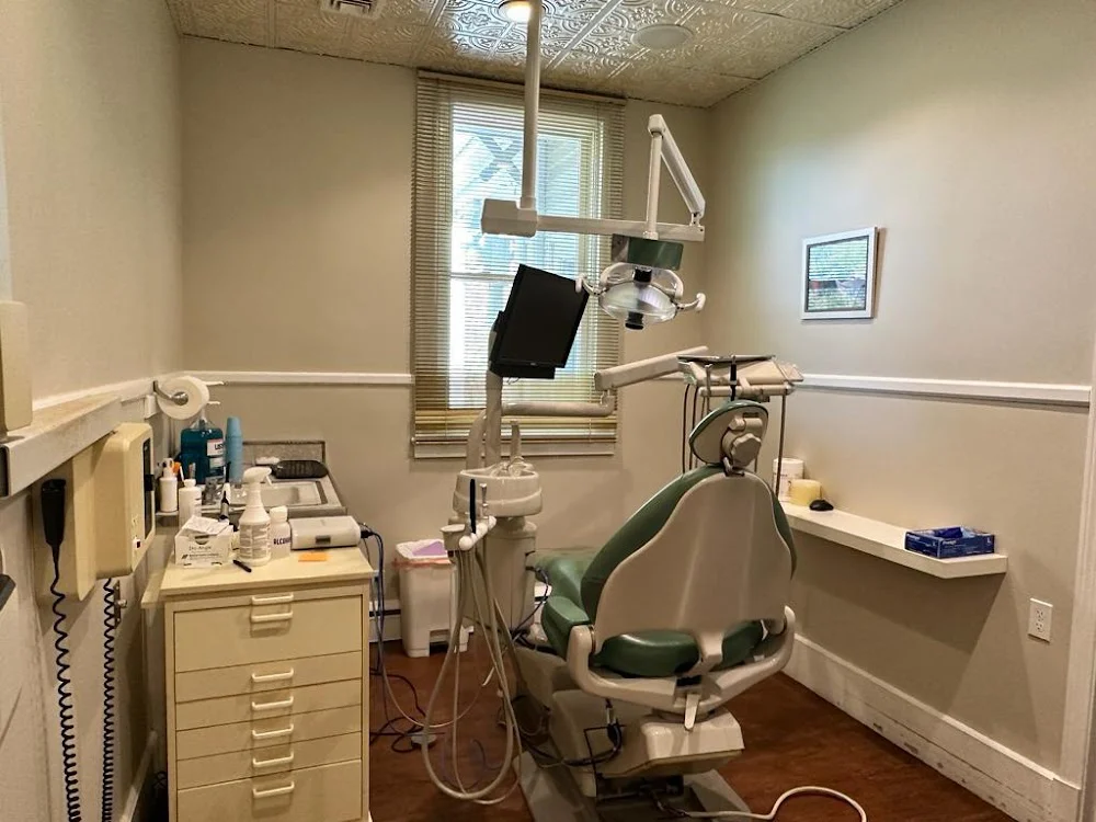 Taunton Dentistry & Implants PC 1