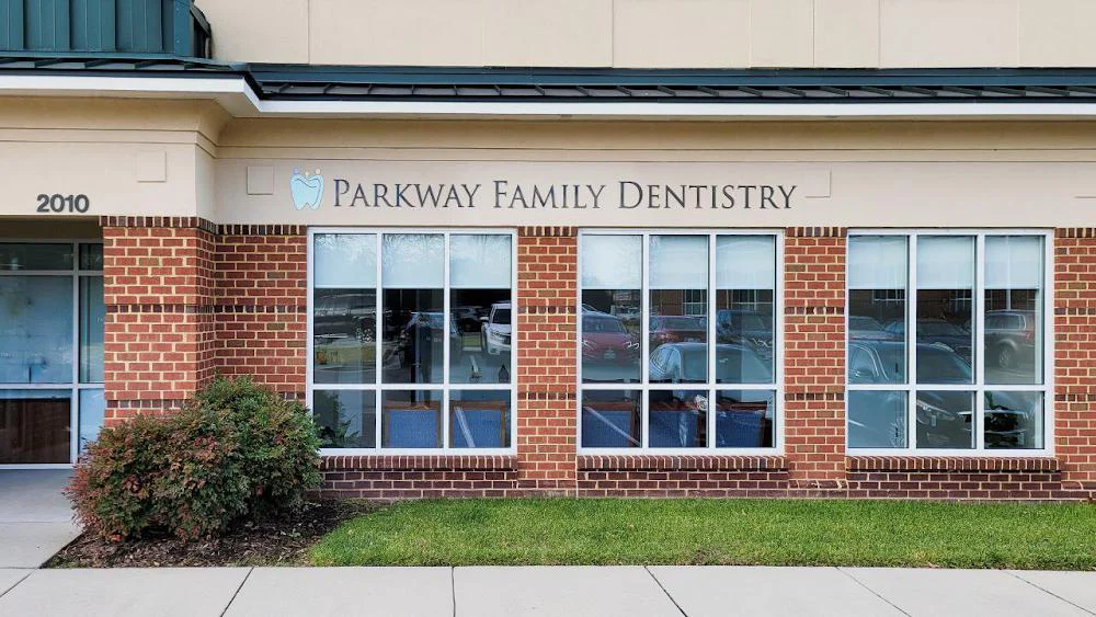 Parkway Family Dentistry (Khushboo Jain,DDS) 3