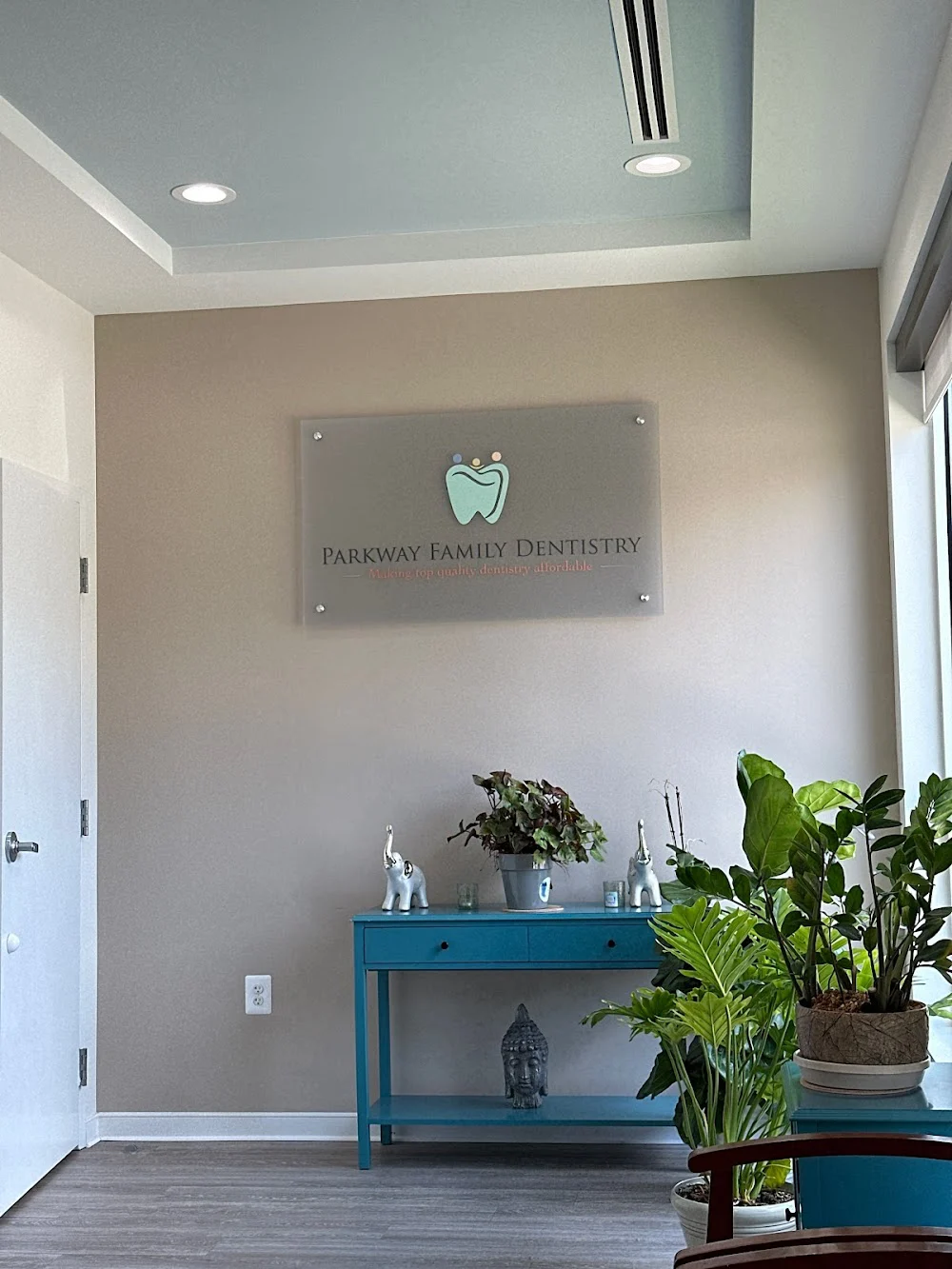 Parkway Family Dentistry (Khushboo Jain,DDS) 7