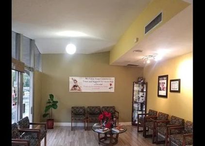 Parissa Djafari, DDS