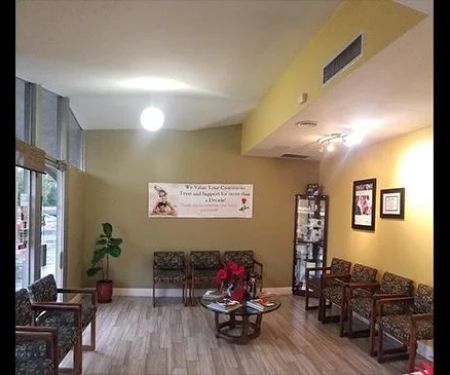 Parissa Djafari, DDS