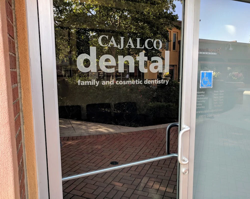 Cajalco Dental 2