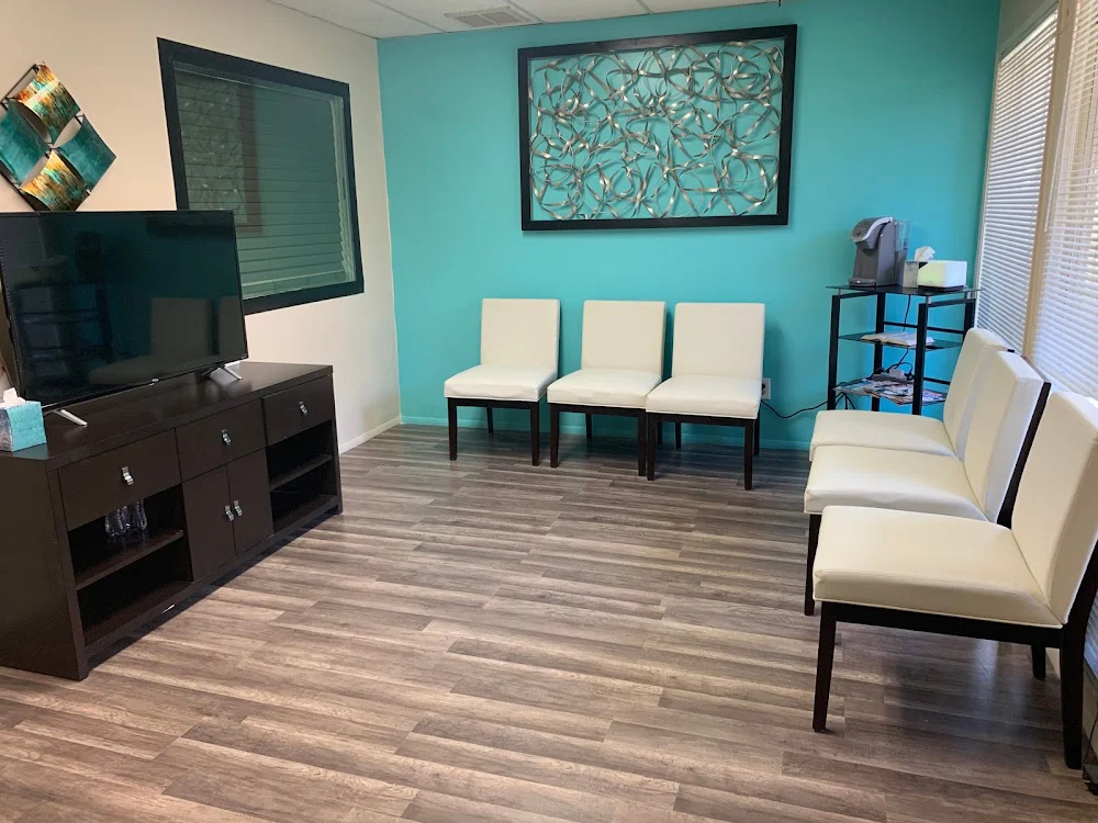 Luxe Dental Studio Picture 3