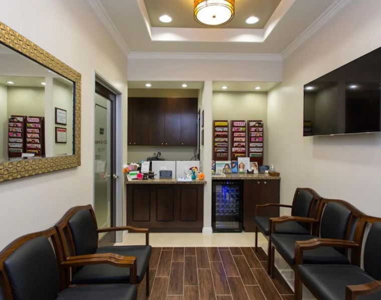 El Paseo Dental Center