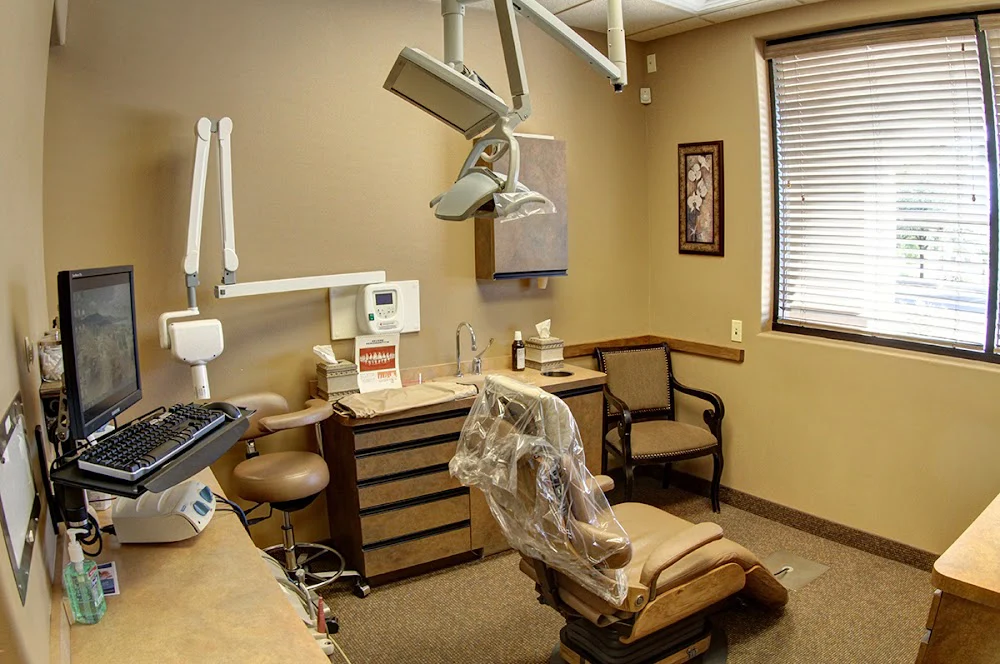 Gentle Family Dentist Avondale and Dental Implants 2