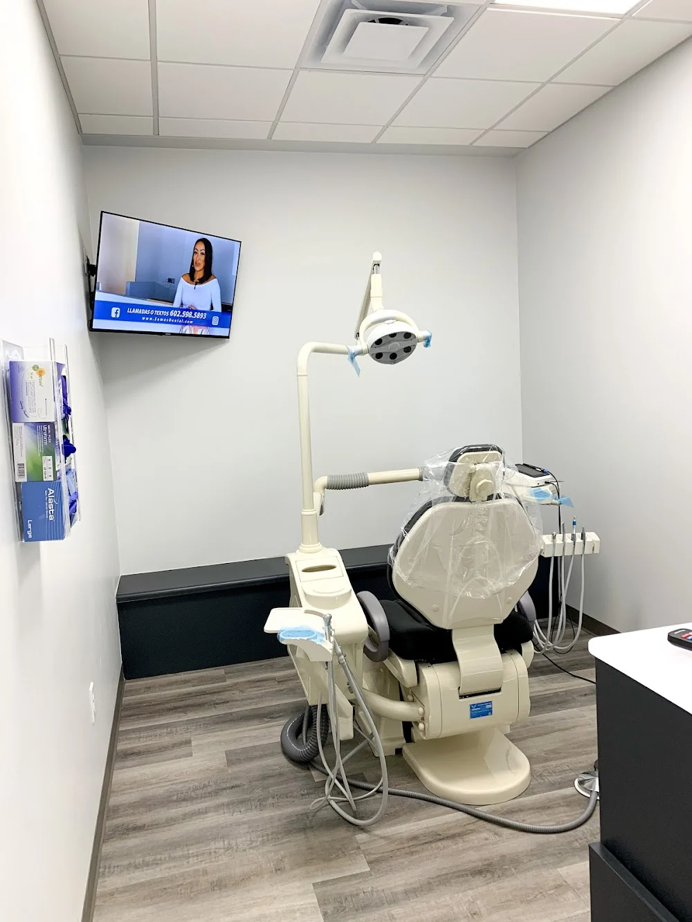 Somos Dental & Orthodontics - Avondale 7