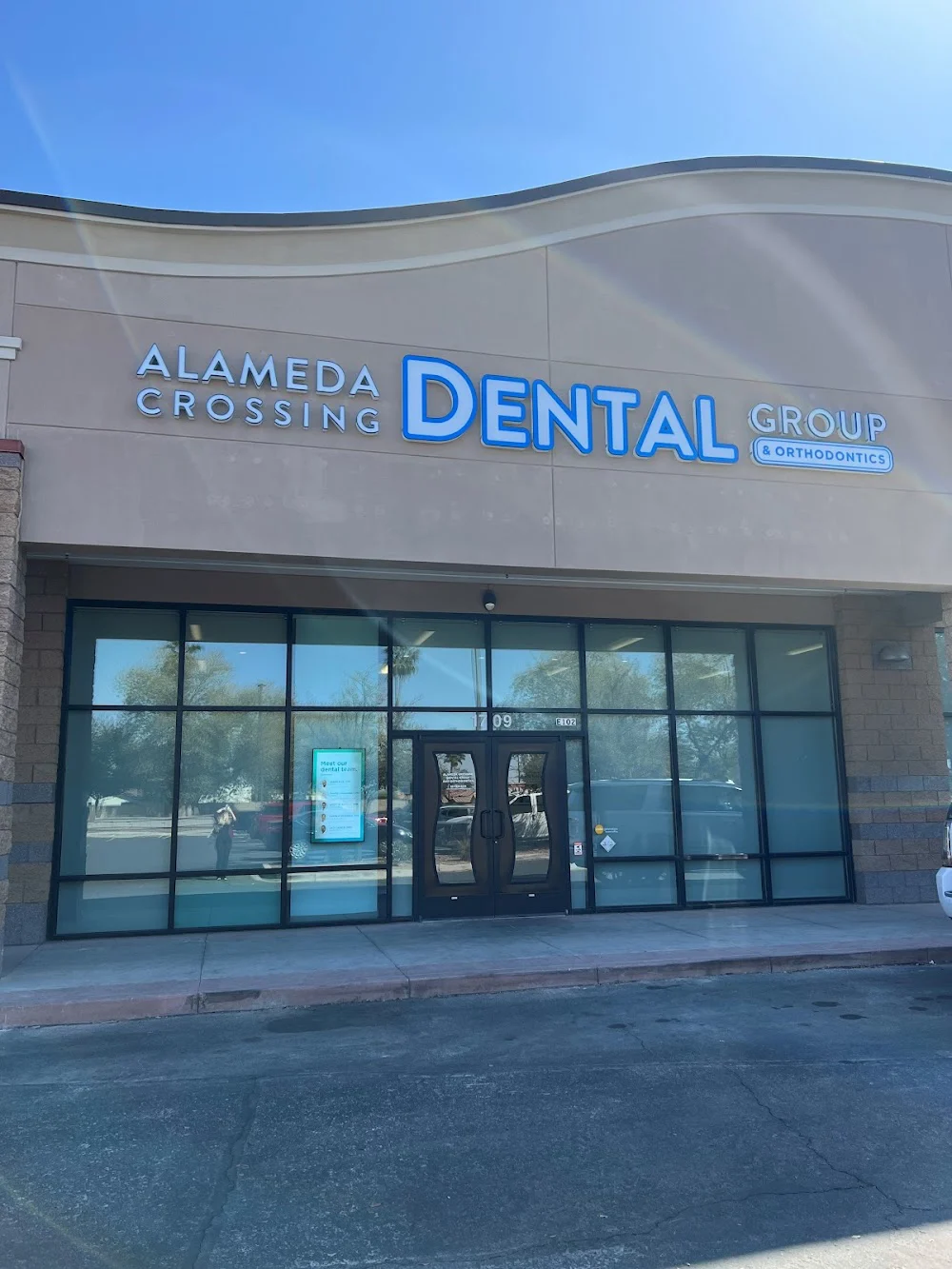 Alameda Crossing Dental Group and Orthodontics 1