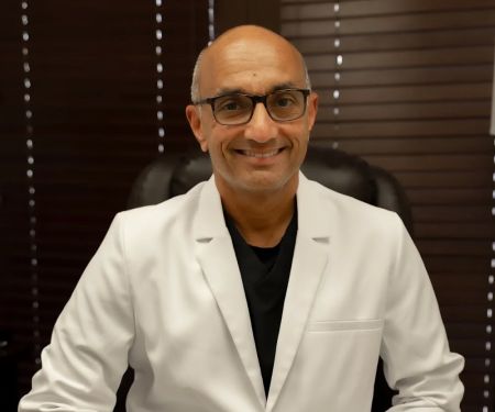 Dr. Hamish Carpenter, DDS