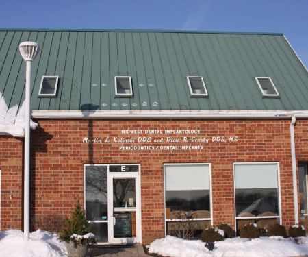 Midwest Dental Implantology Dr. Tricia Crosby, Dr. Martin Kolinski, Dr. William Trahan