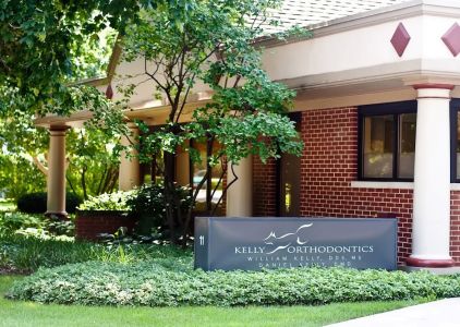 Kelly Orthodontics