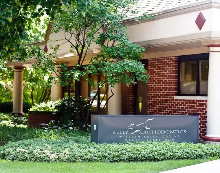 Kelly Orthodontics