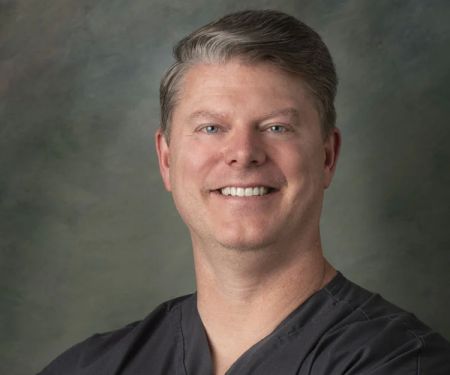 Dr. J. Travis Thompson, DDS