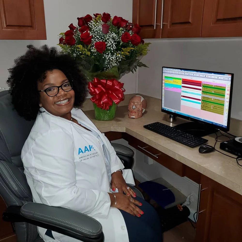 Dr. Esperanza A. Rodriguez, DDS Picture 5