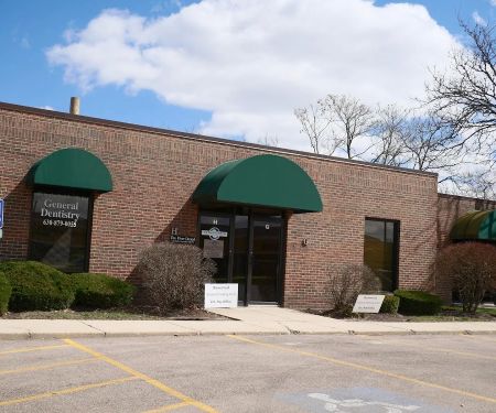 Fox River Dental Batavia - Dr. Chris Szydelko