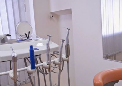 Katz Elan D DDS