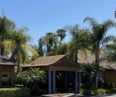 Yorba Linda Pediatric Dentistry: Yvonne S Lee, DMD and Brian Saunders, DDS