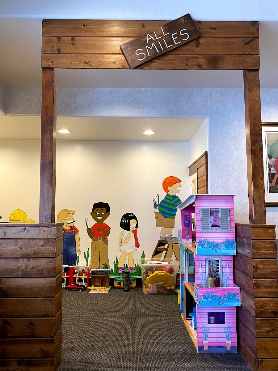 Diamond Bar Dental Studio Picture 10