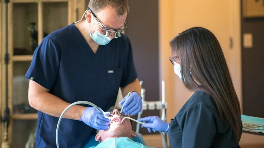 In Motion Dentists - Dental Implants & House Call Dentistry Picture 3