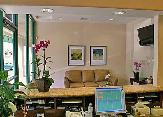 Smile The Spa - Dr. Julio Terra DDS Picture 1
