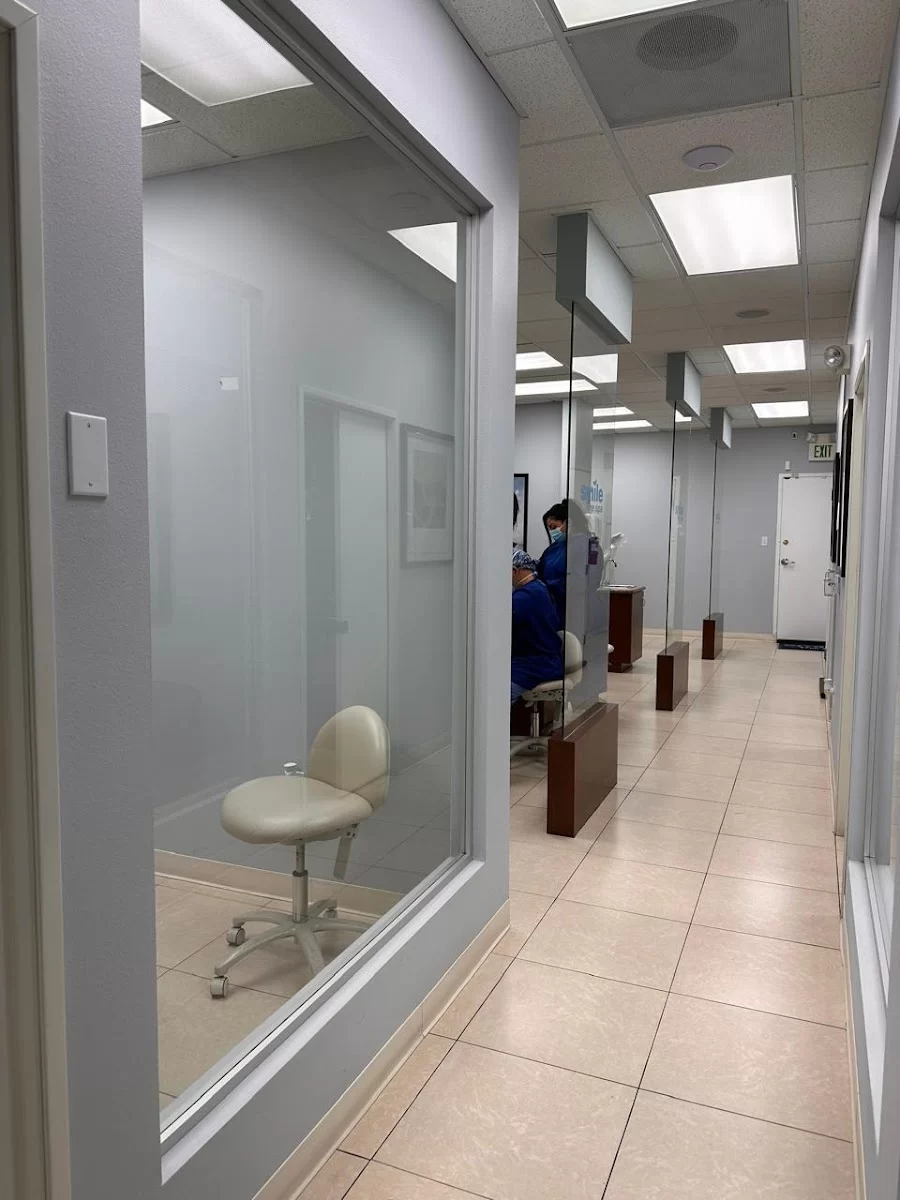 Smile The Spa - Dr. Julio Terra DDS Picture 8