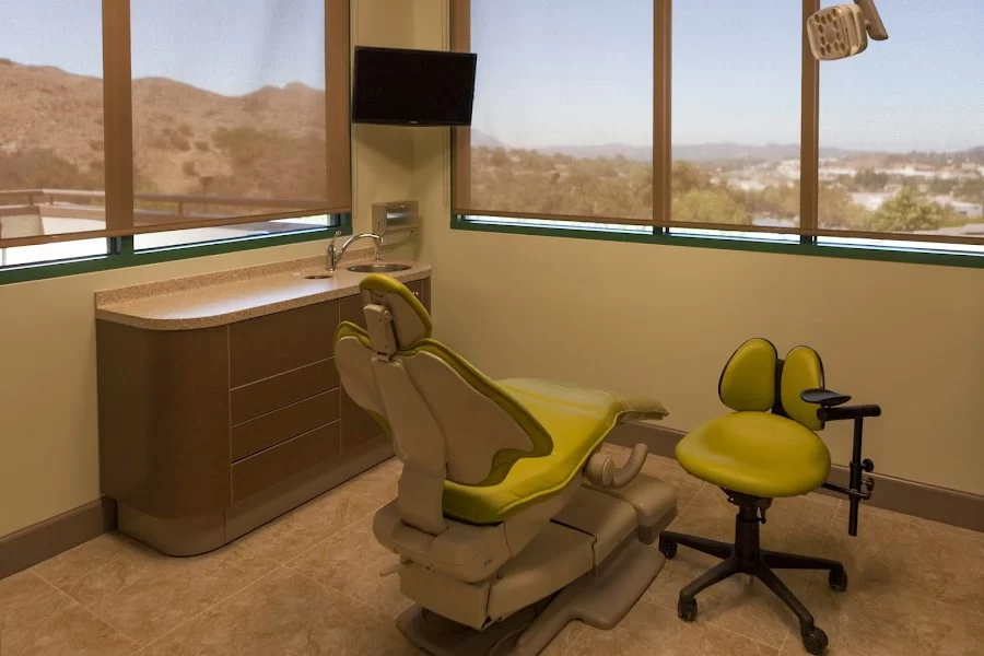 Hilltop Dental: Dr. George Apelian Picture 3