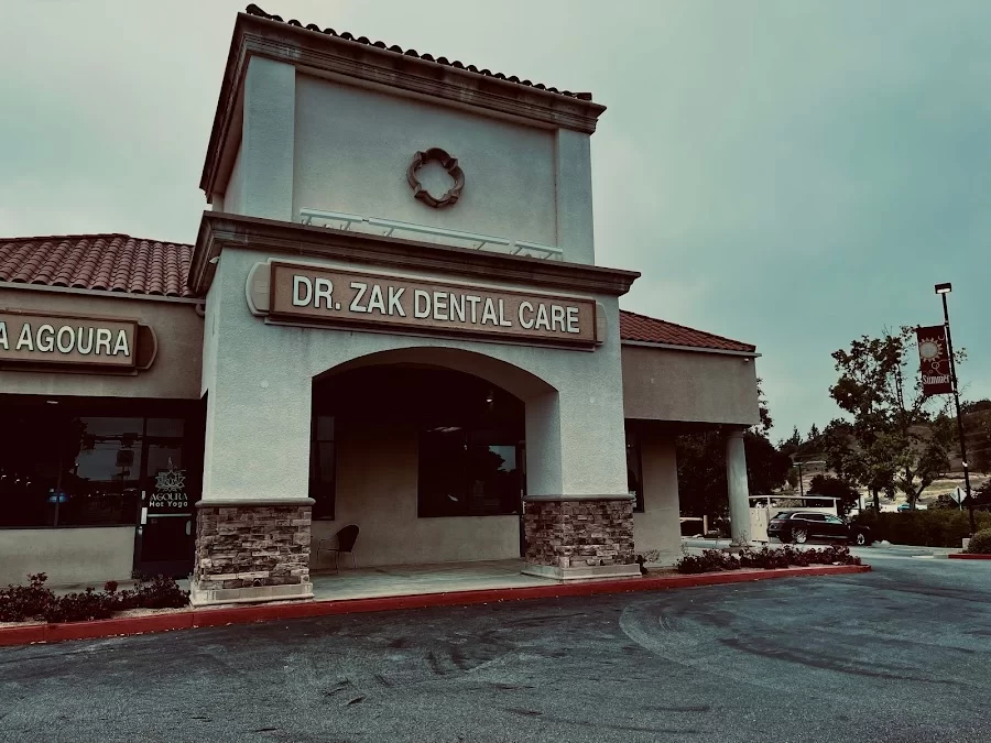 Zak Dental - Agoura Hills Picture 5