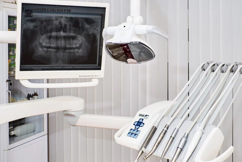 Palani Center For Dental Implants Picture 4