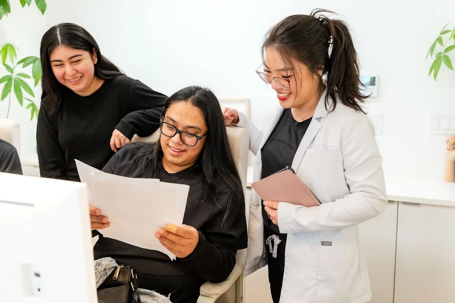 Valencia Dental Center Picture 7