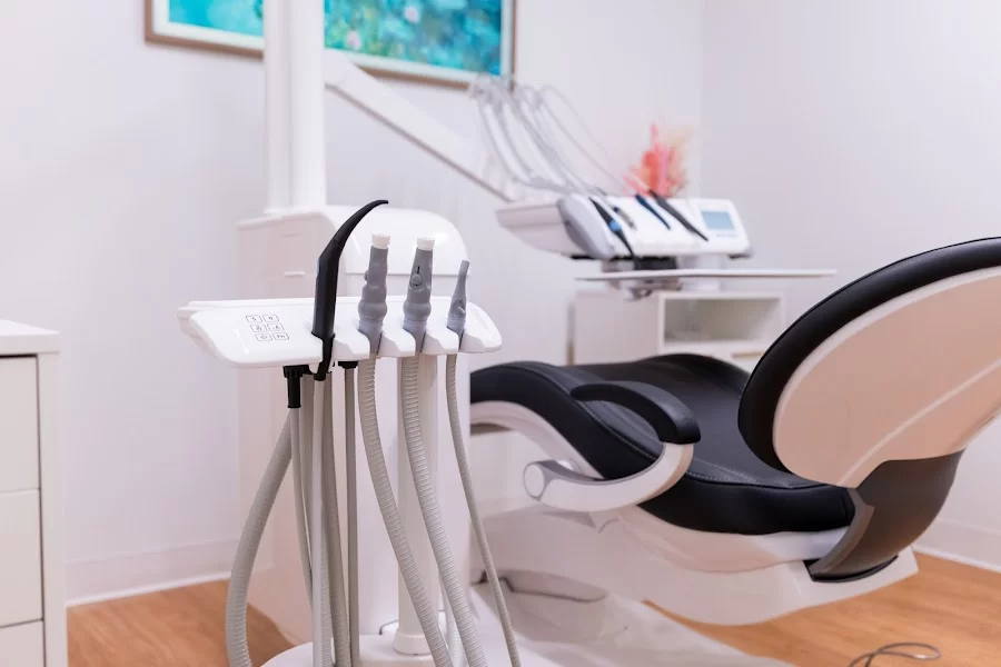 Valencia Dental Center Picture 4