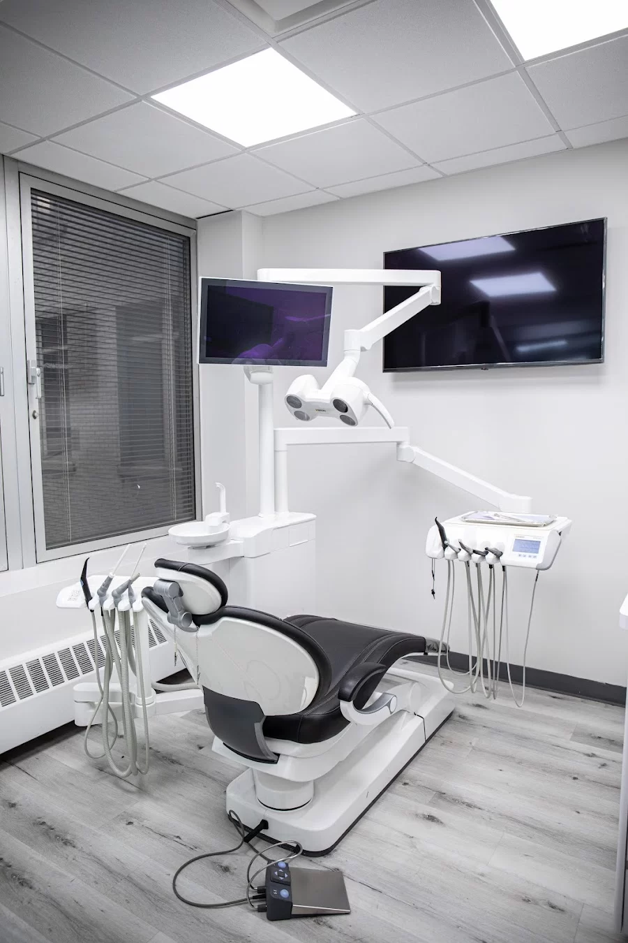 65 Broadway Dental 9