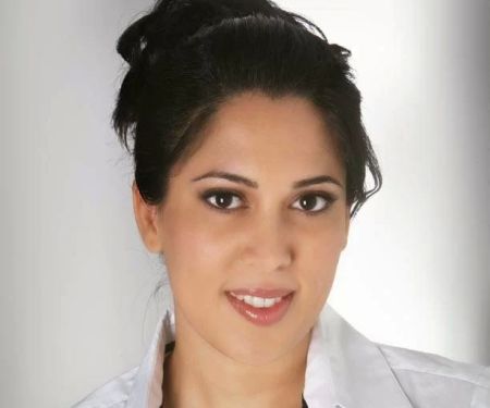 Dr Saba Aswar