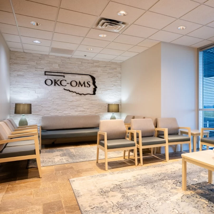 OKC-OMS: Dental Implants & Oral Surgery 9