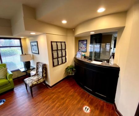 Lane & Associates Family Dentistry - Raleigh Ridge Rd