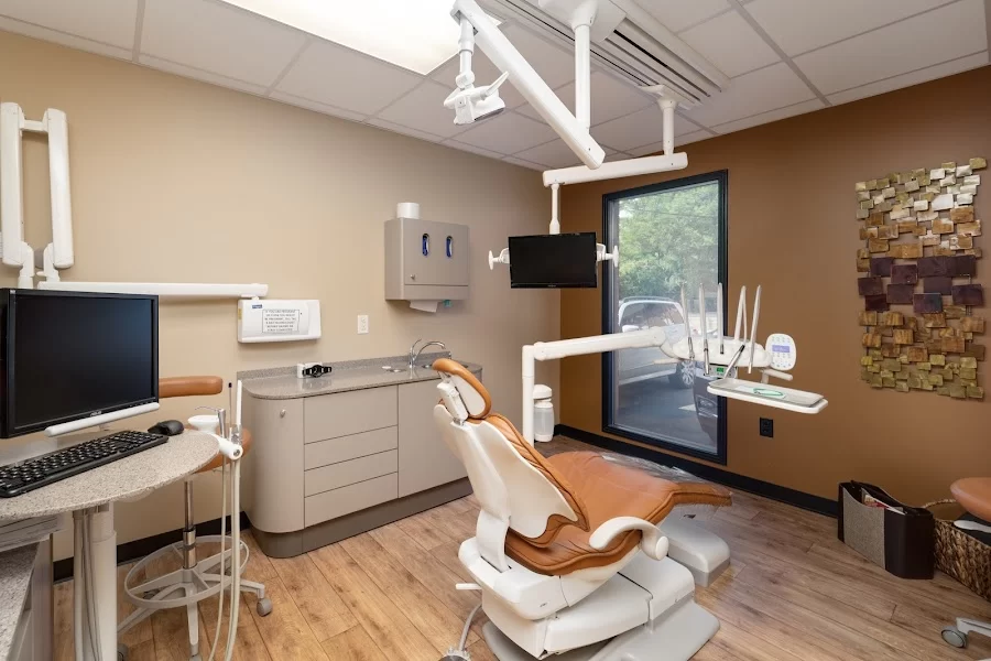 DILLARD DENTAL SERVICES 3