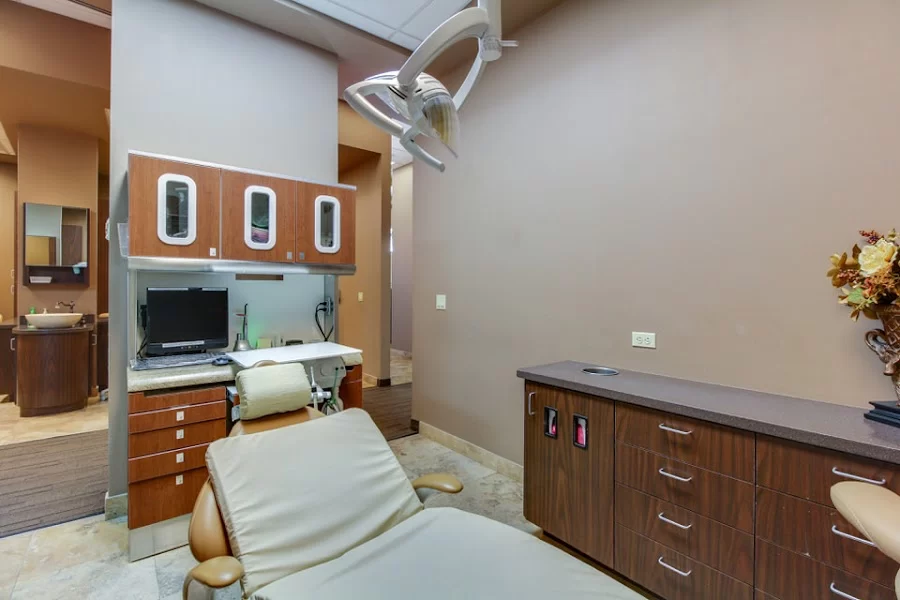 Fountains Dental Care Picture 1