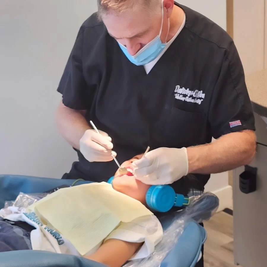 Dentistry For Children Sandy: Rooklidge Erik DDS 3