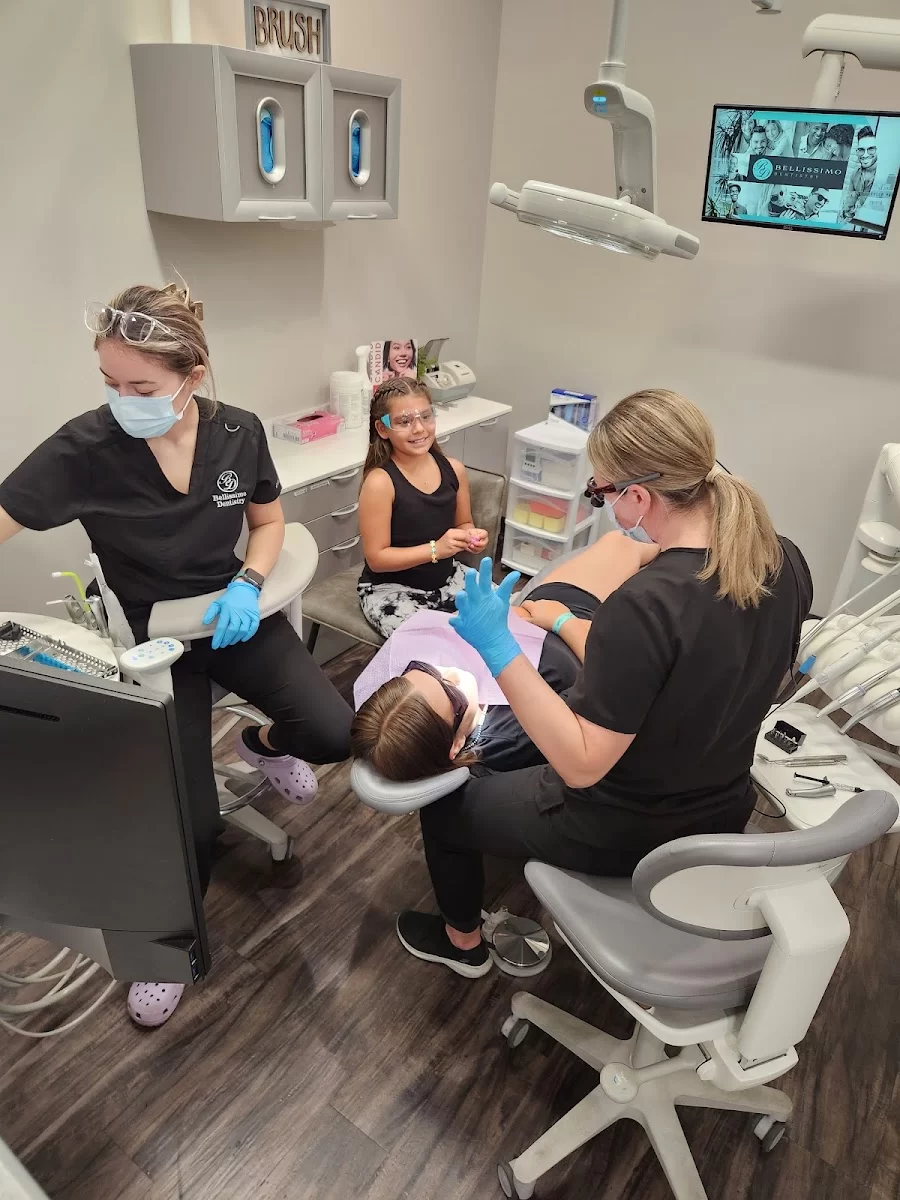 Bellissimo Dentistry & Implant Center Picture 4