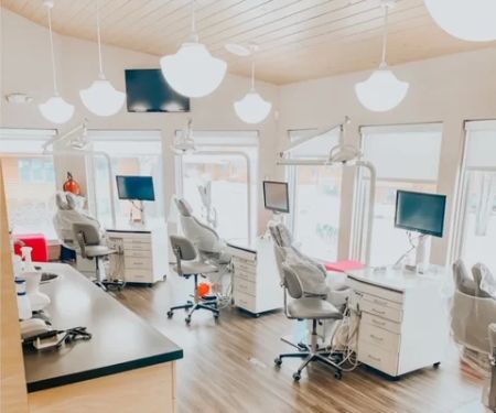 Meyer & Dana Orthodontics