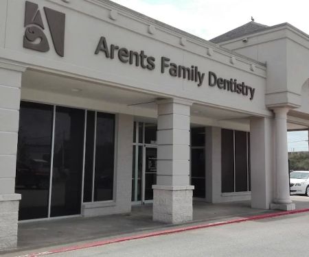 Dr. Karen M. Arents, DDS