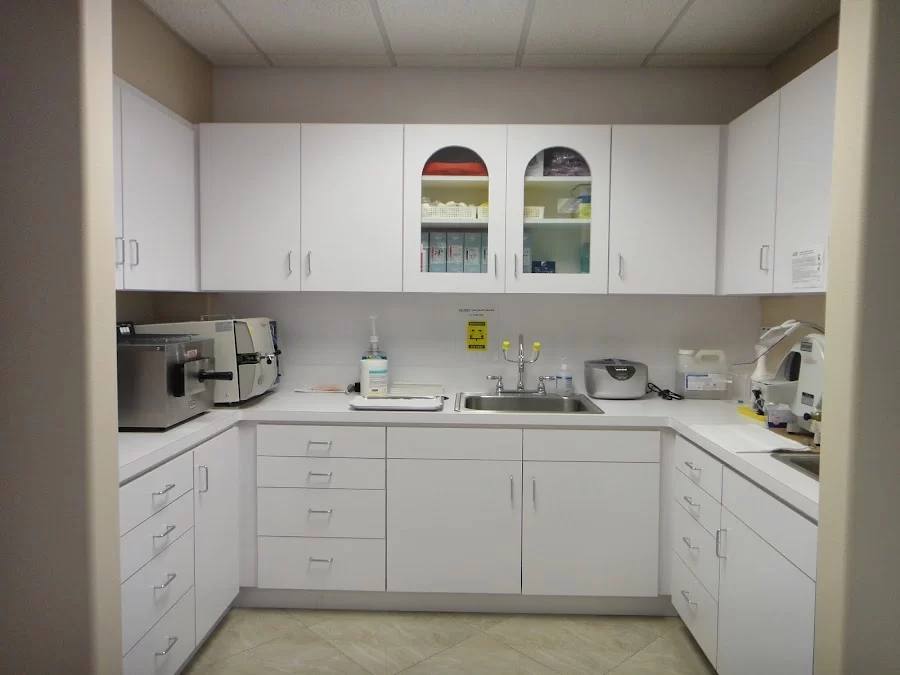 Anaheim Dental & Orthodontics Picture 2
