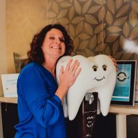 The Downtown Dentist ico