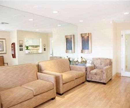 Bloom Dental