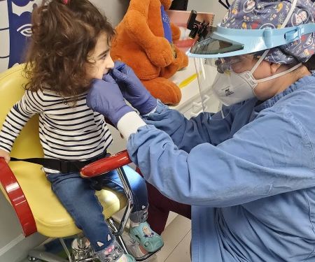 Dr. Carrie Loewen, DDS