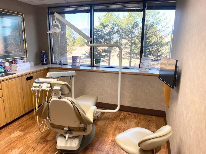 Citadel Crossing Dental (Formerly Holm Dental) 1