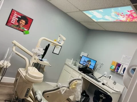 Sunshine Dental Care Picture 2