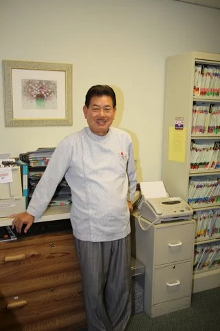 Dr. Michael Oh D.M.D. / D.D.S. 1