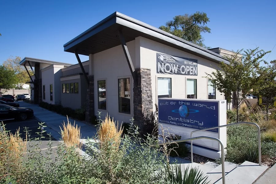 Out Of This World Dentistry & Orthodontics - West Jordan 4