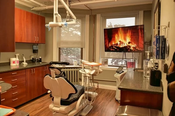 Smileboston Cosmetic and Implant Dentistry 2