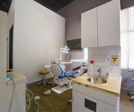 Absolute Dental - Simmons